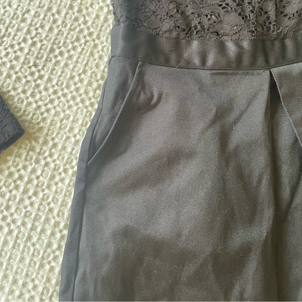 Classy Black Lace Princess Vera Wang Dress - Picture 8 of 8